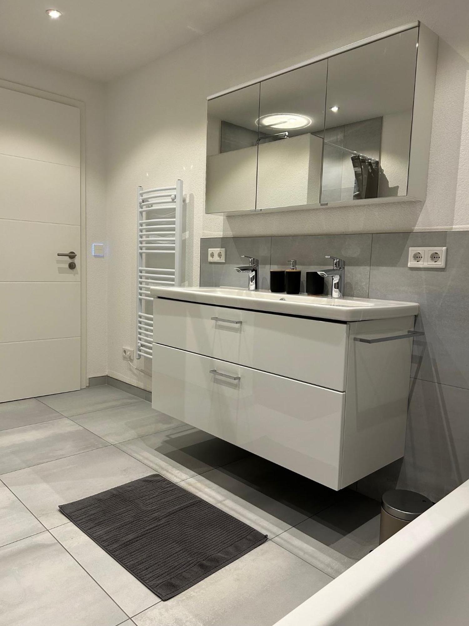 Panorama Suite 20 Sinsheim Luaran gambar